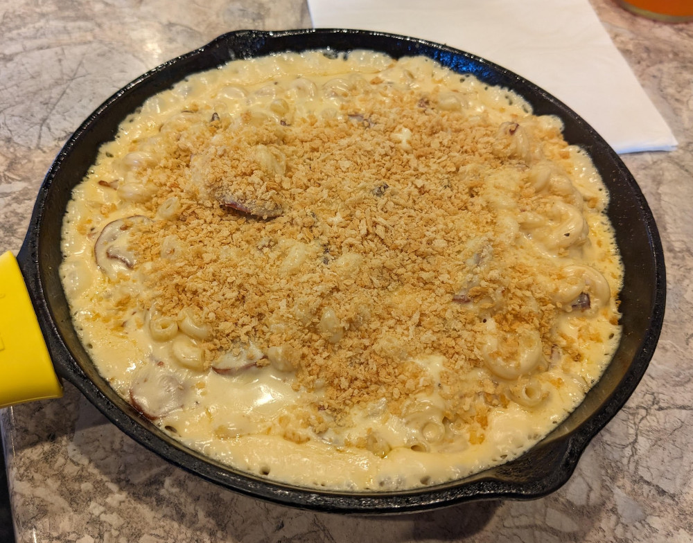 Mac N' Out's Mac and Cheese